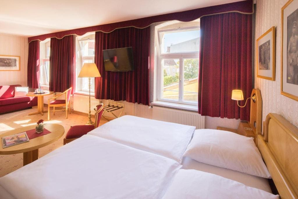 Classic Suite room - Image 1