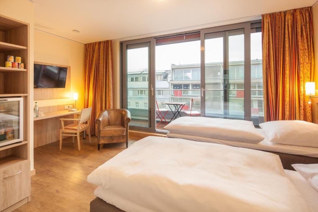 Deluxe Double Room room - Image 1