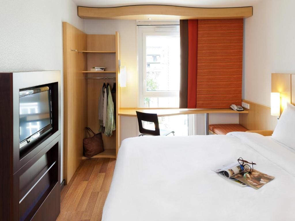 Standard Double Room room - Image 2