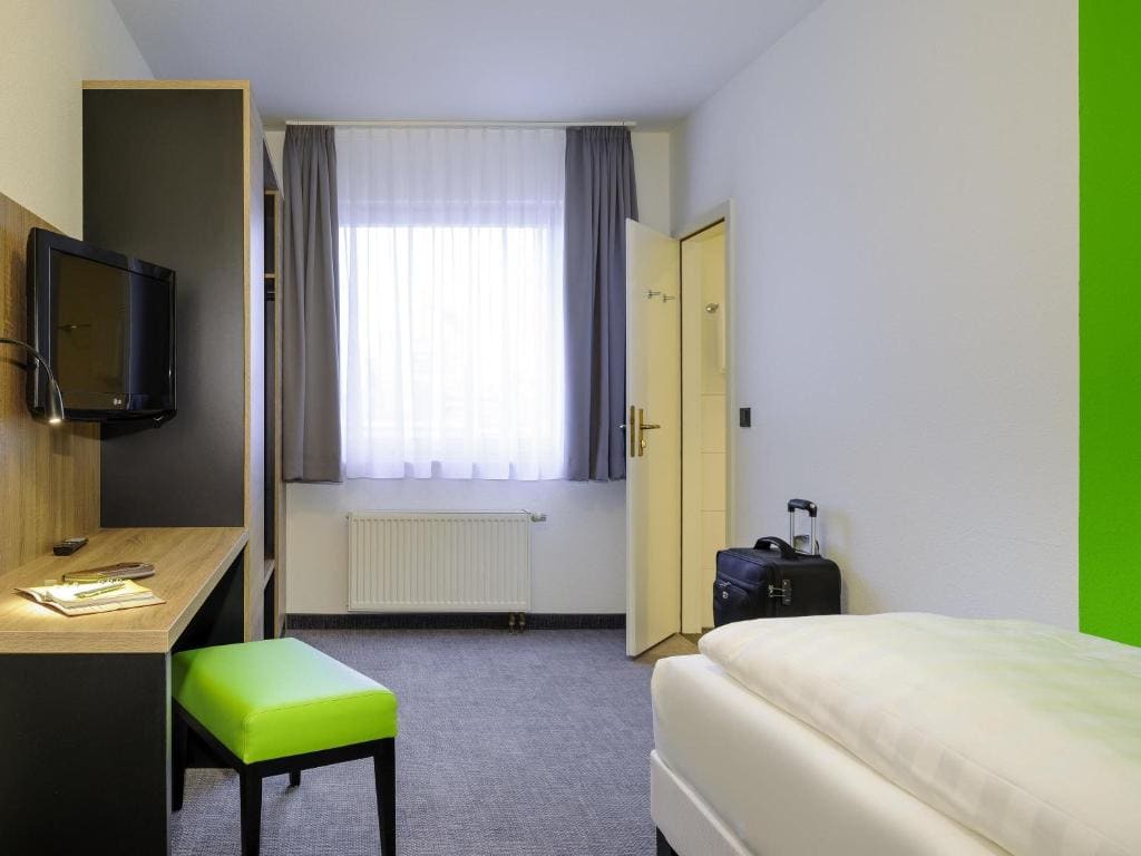 Standard Single Room room - Image 1