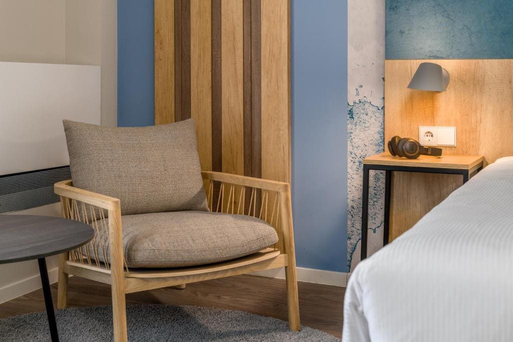 Standard Twin Room room - Image 1