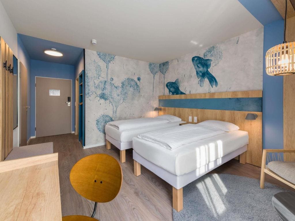 Standard Twin Room room - Image 2