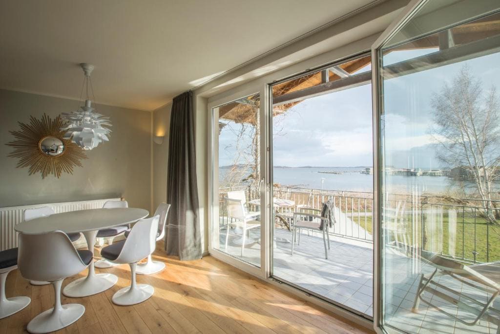 Maisonette Apartment E room - Image 3