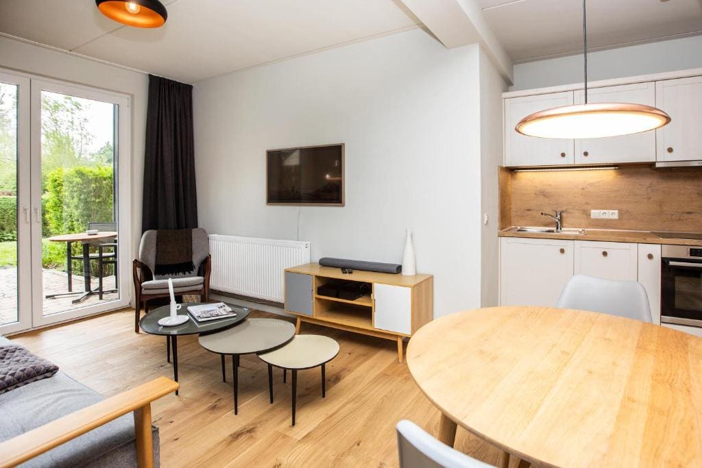 Onshore Apartment I room - Image 3