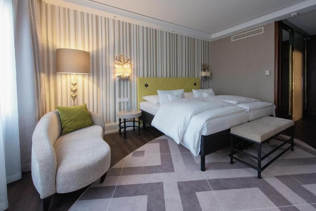 Superior Double Room room - Image 2