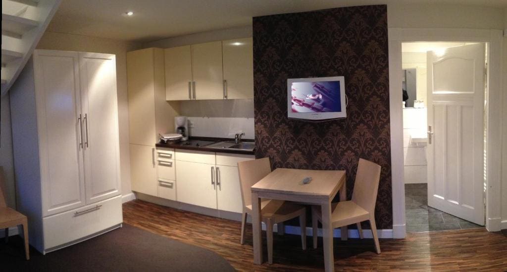 Apartment room - Image 3