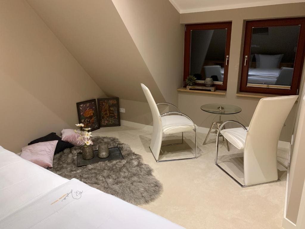 Apartment with Private Pool room - Image 3
