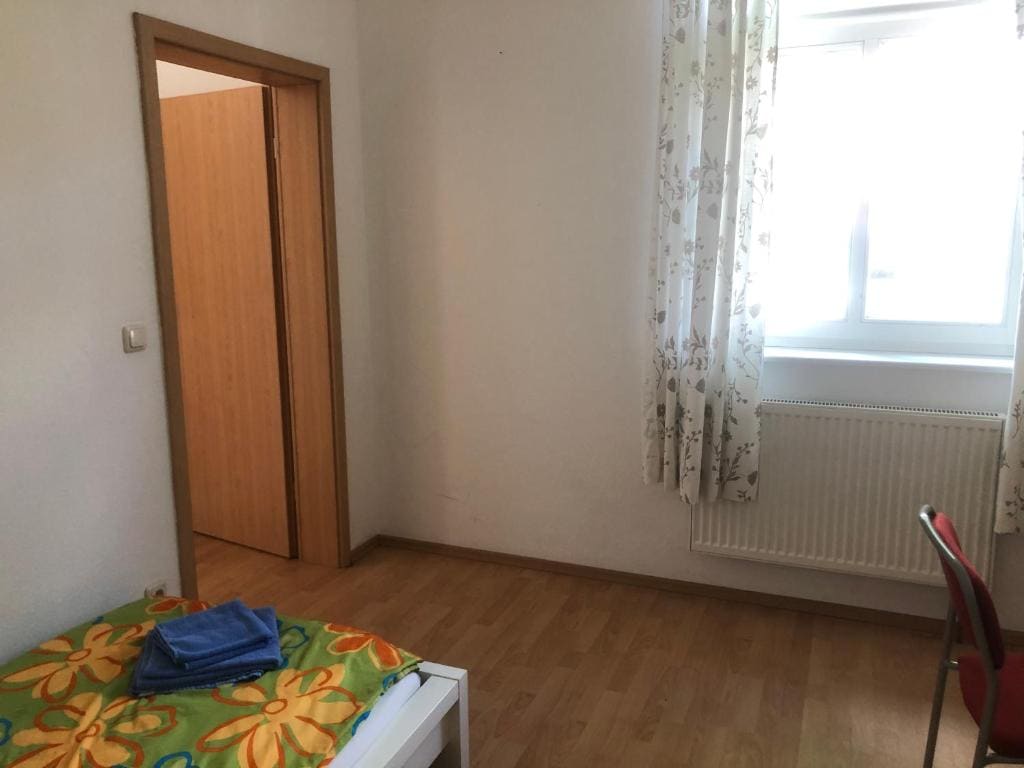 Triple Room with Bathroom room - Image 1