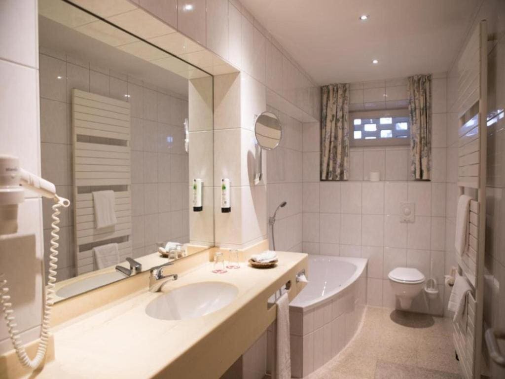 Superior Double Room room - Image 2