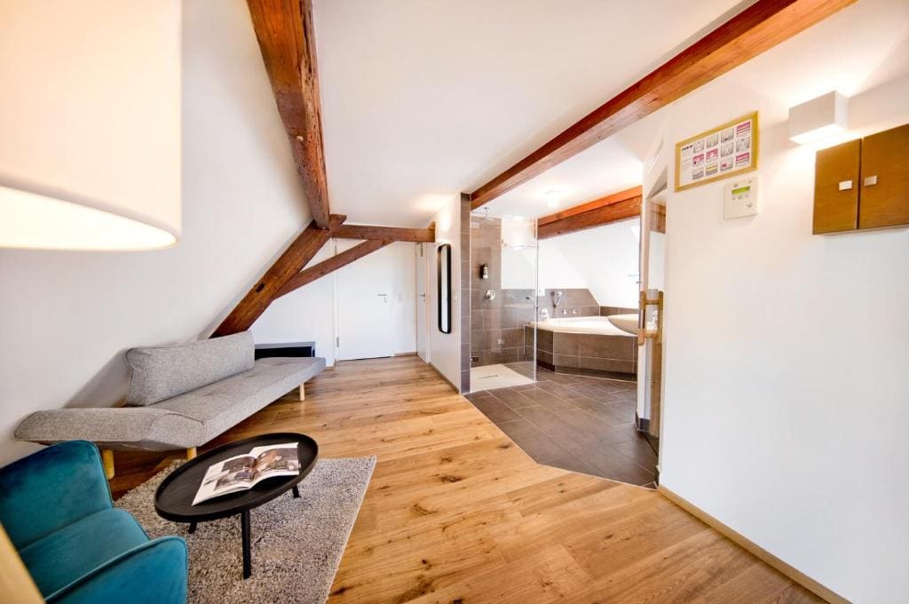 Junior Suite with Sauna room - Image 2