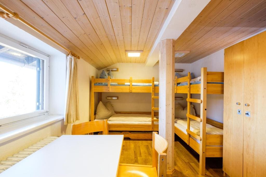 Quadruple Room room - Image 3