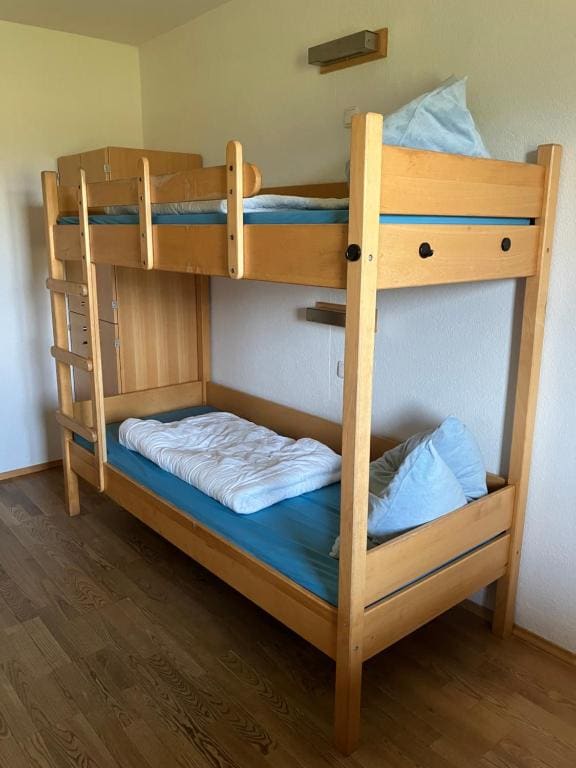 Twin Room with Bathroom room - Image 1
