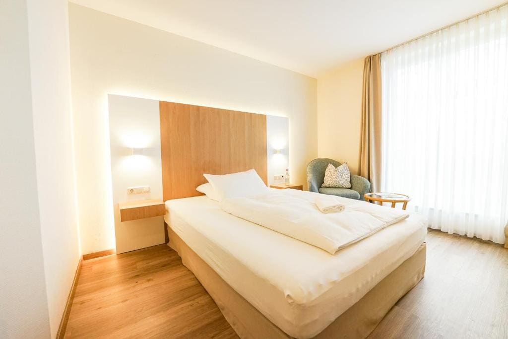 Queen Room room - Image 1