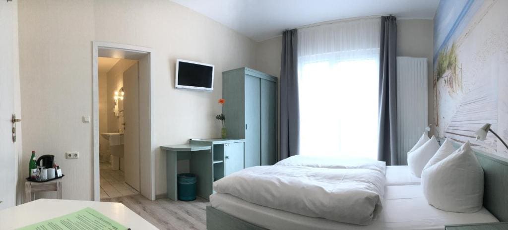 Double Room with Terrace 24 room - Image 2