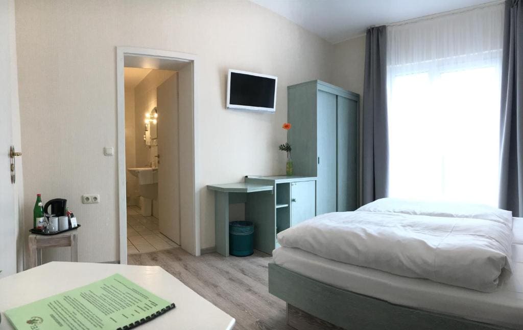 Double Room with Terrace 24 room - Image 1