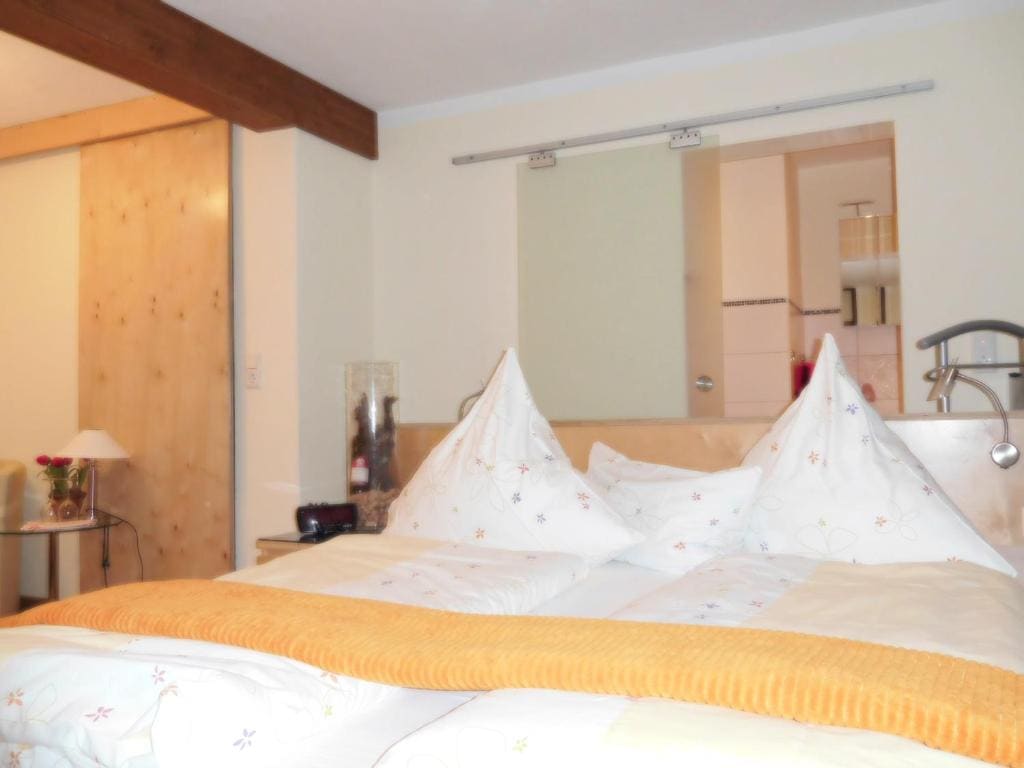 Basic Double Room room - Image 2