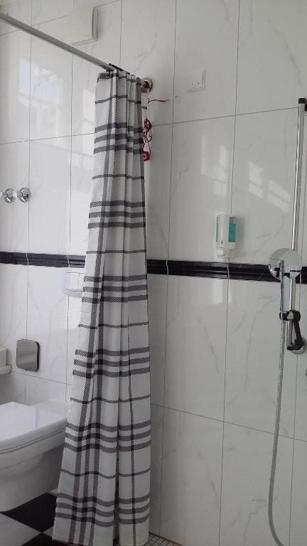 Double Room - Disability Access room - Image 3
