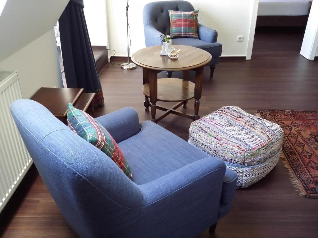 Apartment room - Image 3