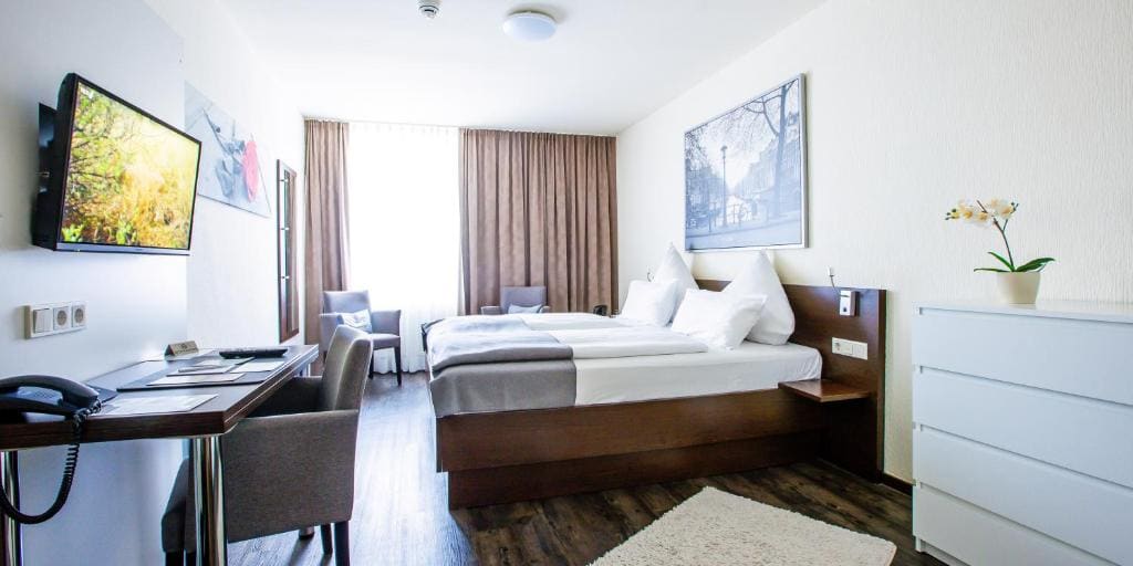 Twin Room room - Image 1