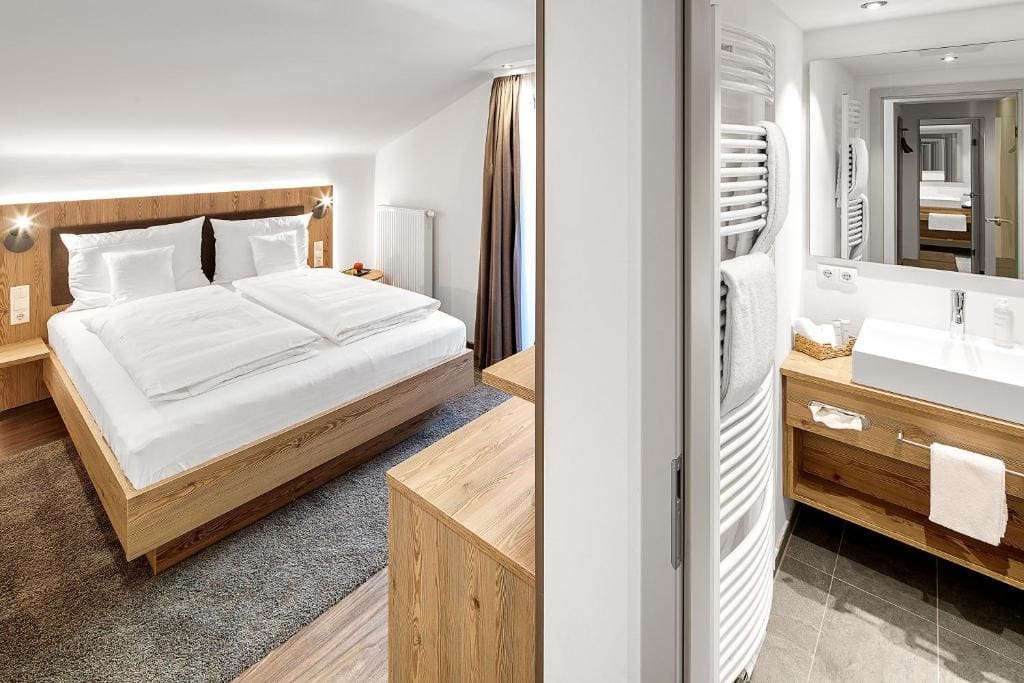 Standard Double Room room - Image 2