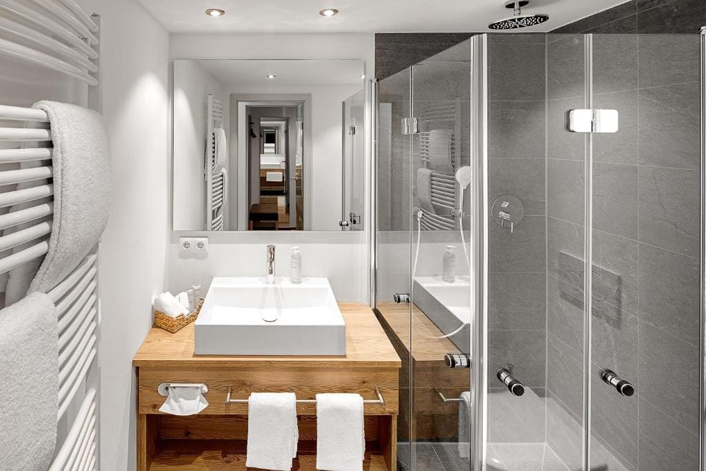 Standard Double Room room - Image 3