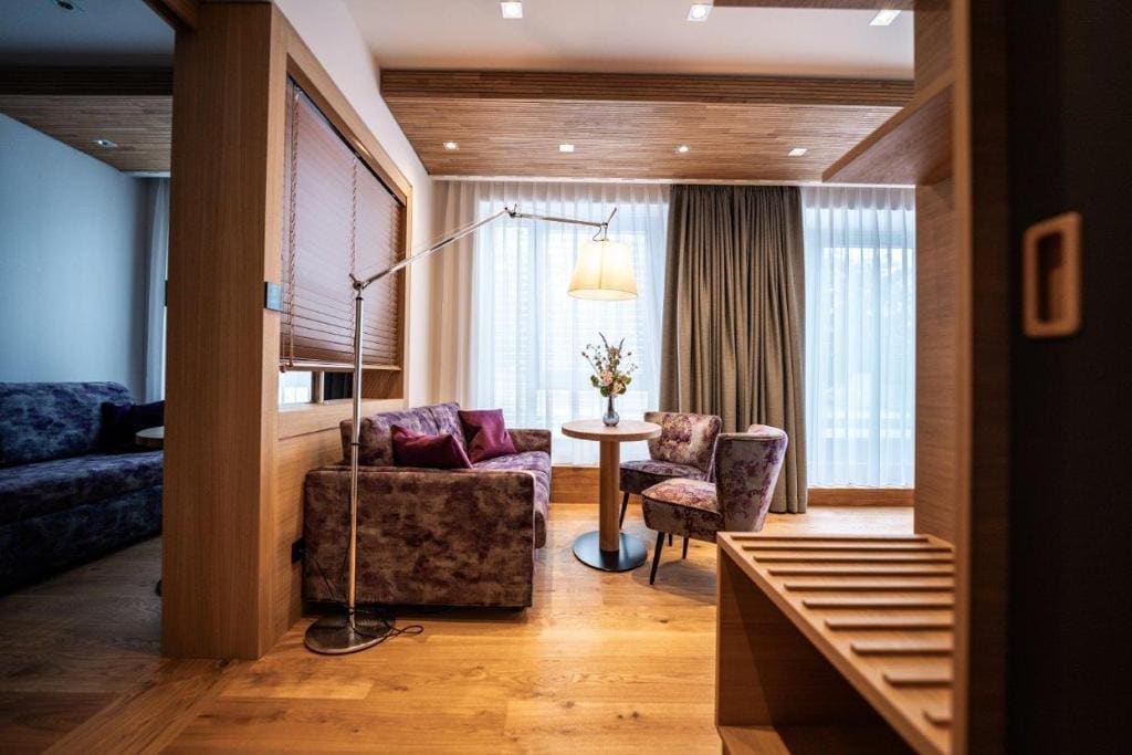 Family Room with Terrace room - Image 3