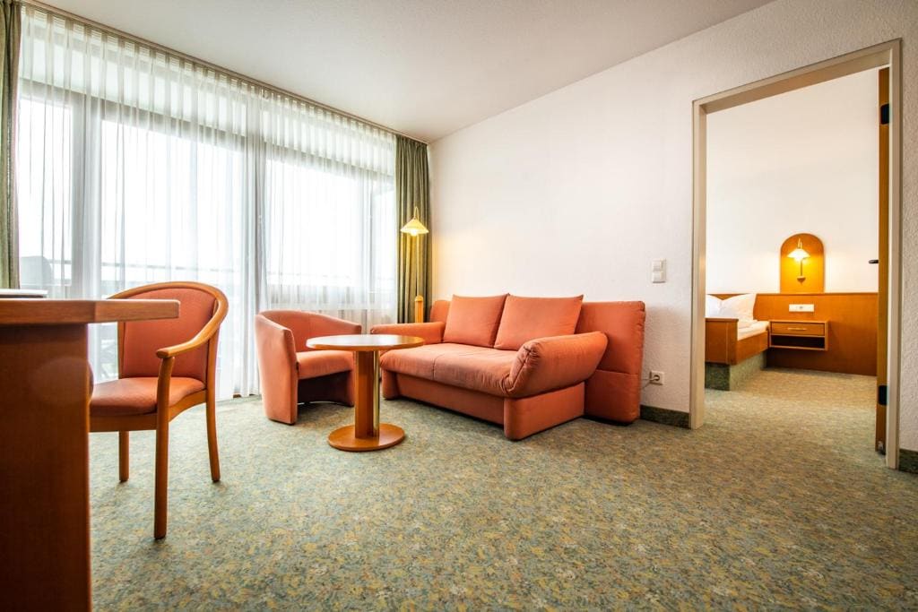 Suite with Balcony room - Image 3