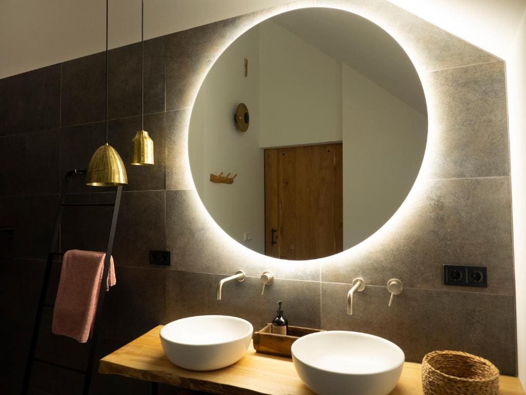 Double Room with Private Bathroom room - Image 2