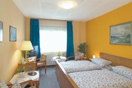 Double Room with Private Bathroom room - Image 1