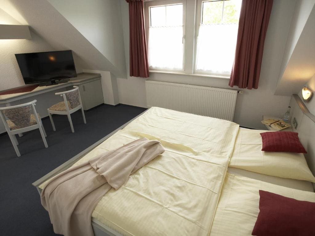 Large Double Room room - Image 2