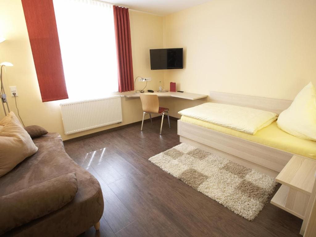 Single Room - Disability Access room - Image 2