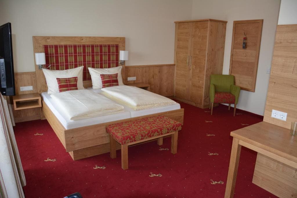 Deluxe Double Room room - Image 1