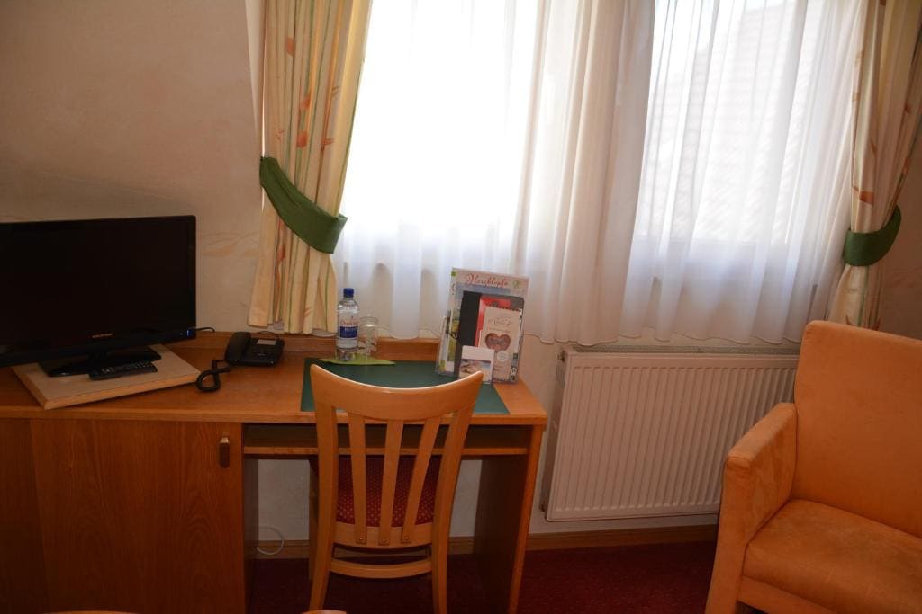 Economy Single Room room - Image 1