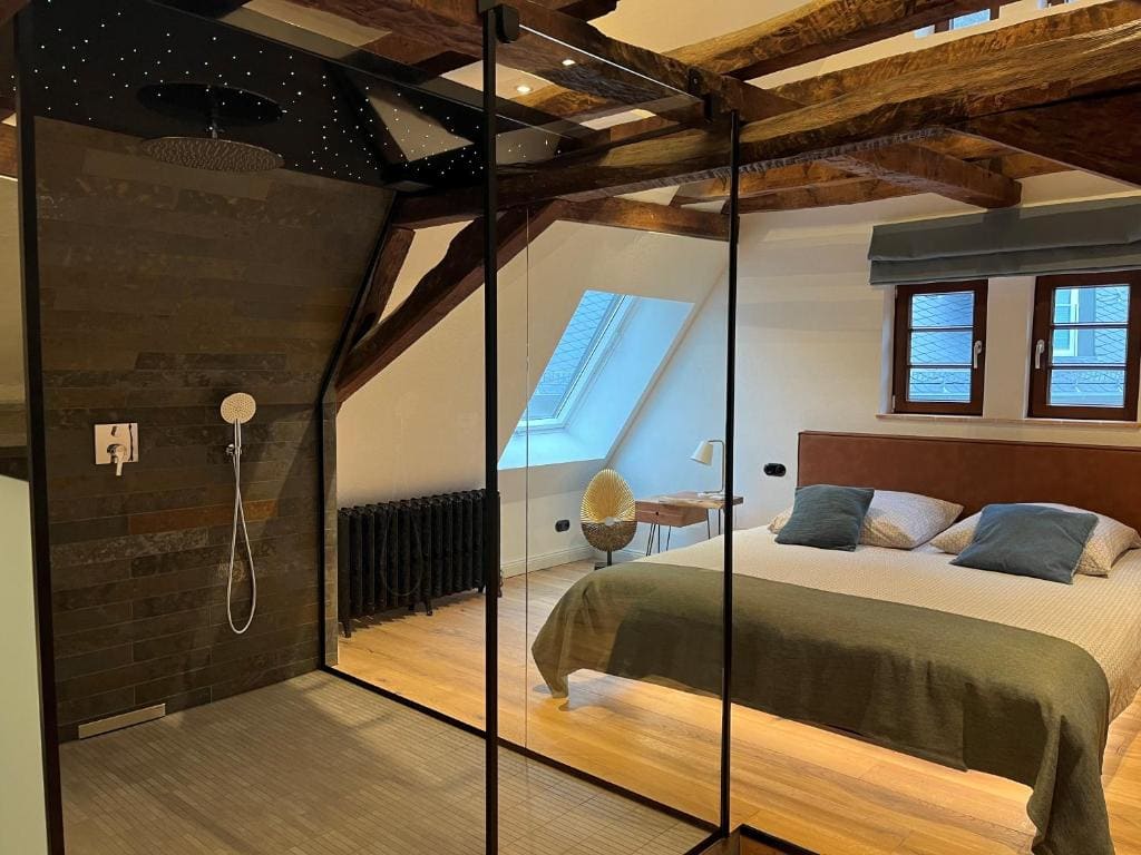 Suite room - Image 3