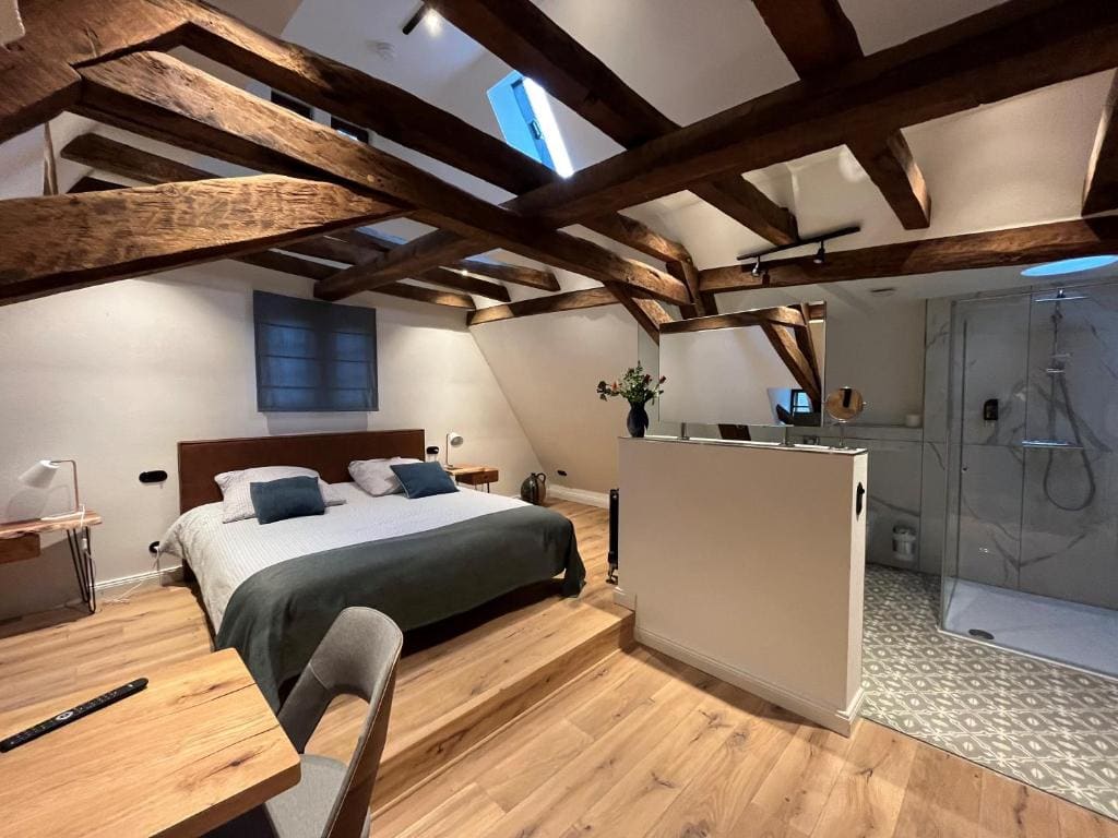 Suite room - Image 2