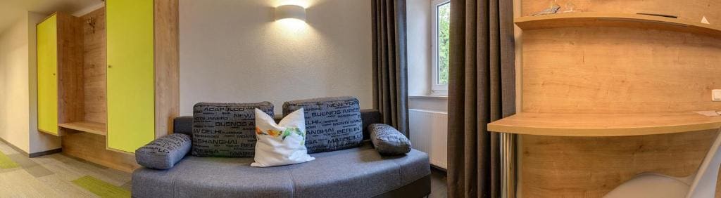 Double Room with Extra Bed room - Image 1