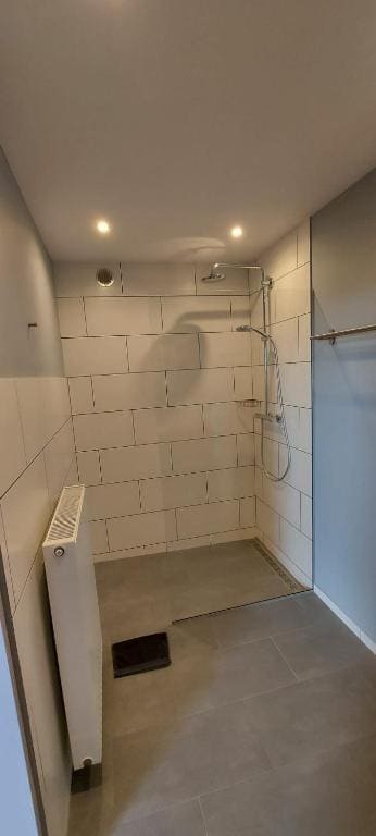 Triple Room with Private Bathroom room - Image 3