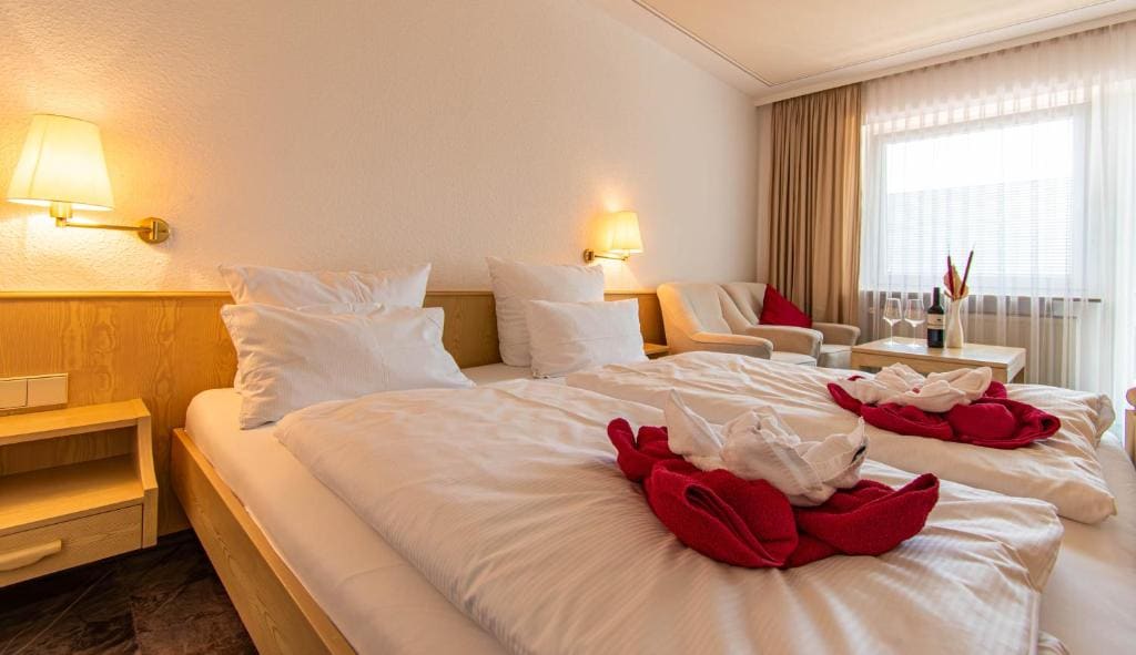 King Room with Balcony room - Image 2