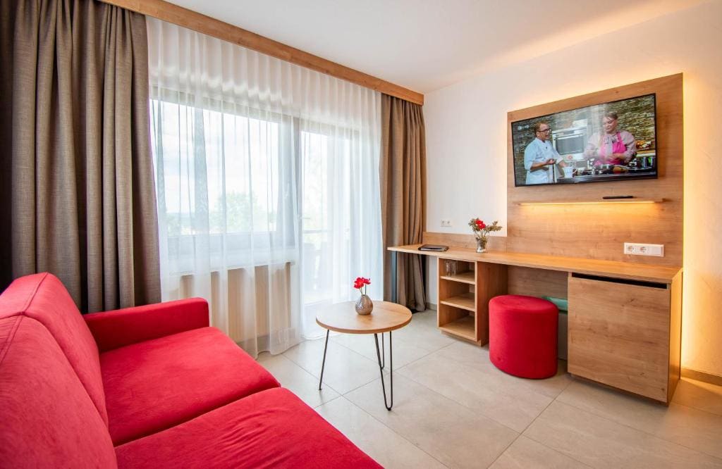 King Suite room - Image 2