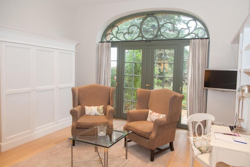 Suite room - Image 2