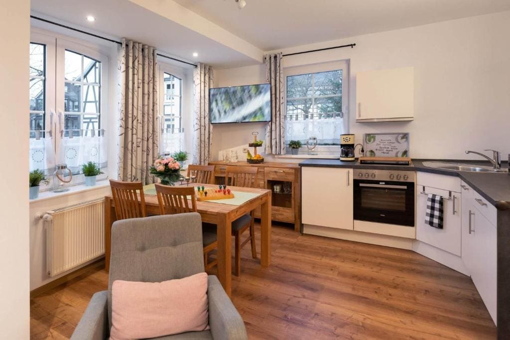 Apartment with Terrace room - Image 1
