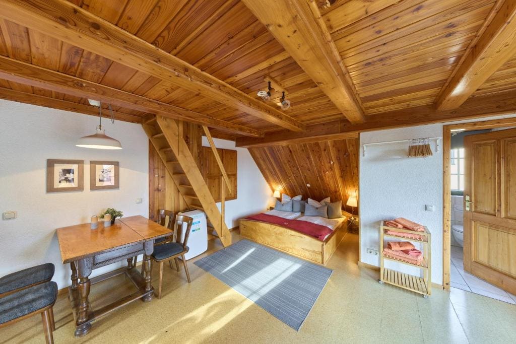 Comfort Quadruple Room room - Image 1