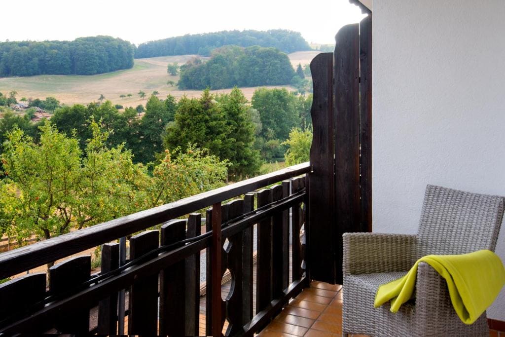 Single Room with Balcony room - Image 1