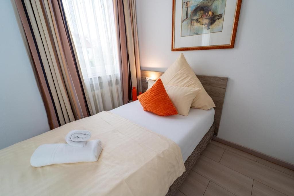 Standard Single Room room - Image 2