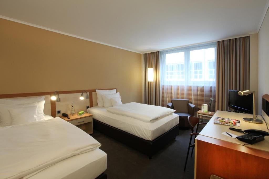 King Room room - Image 1