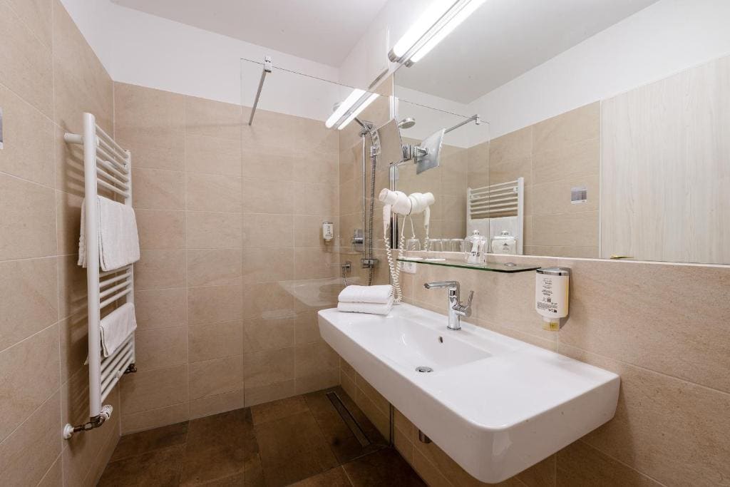 Standard Double Room room - Image 1
