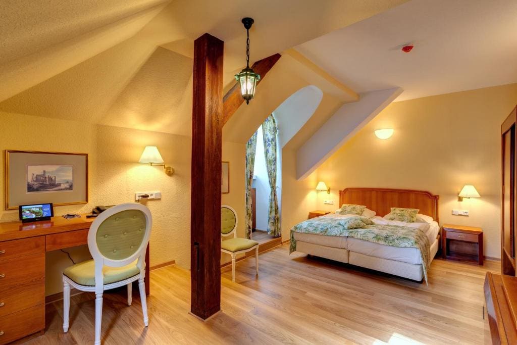 Standard Double Room room - Image 3
