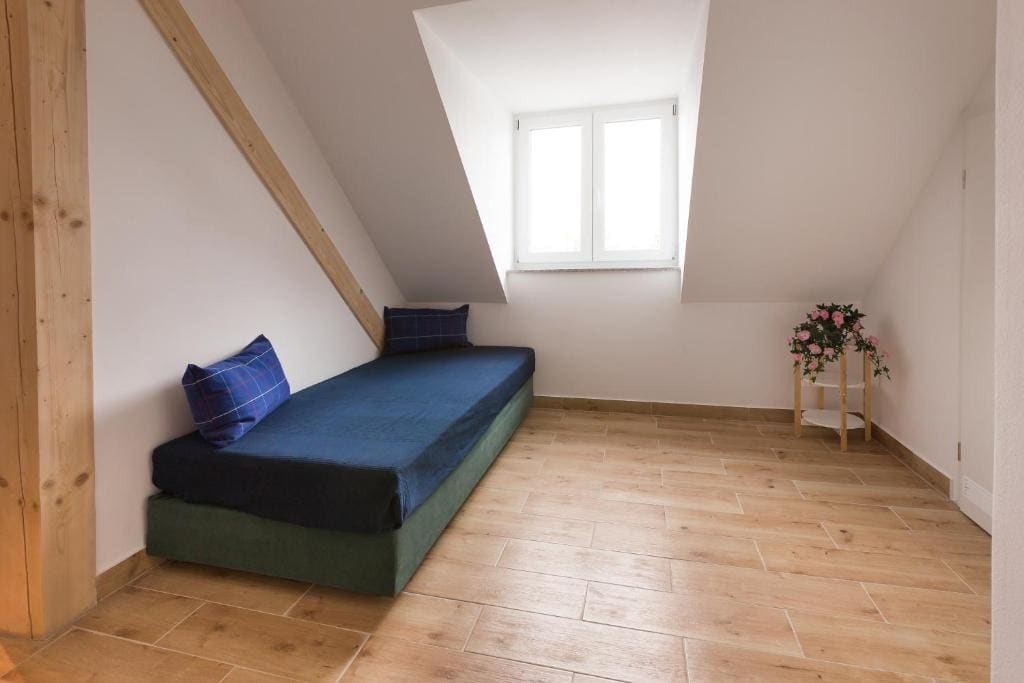 One-Bedroom Apartment room - Image 3