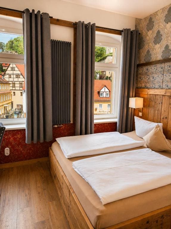 Standard Double Room room - Image 3
