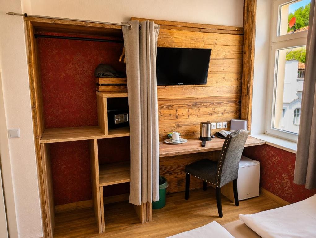 Standard Double Room room - Image 2